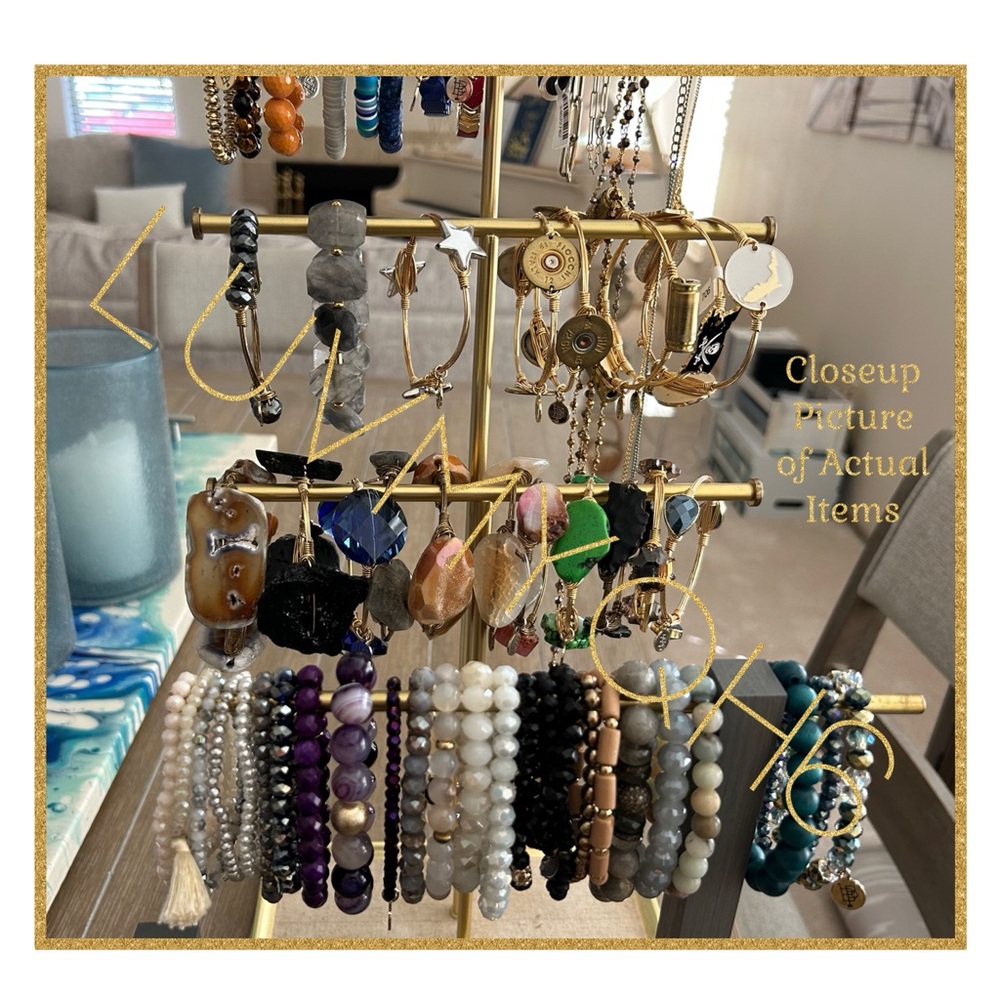 Bracelets, Henri Bendal, Tory Burch, Bourbon & Bow ties - Picture 3 of 5